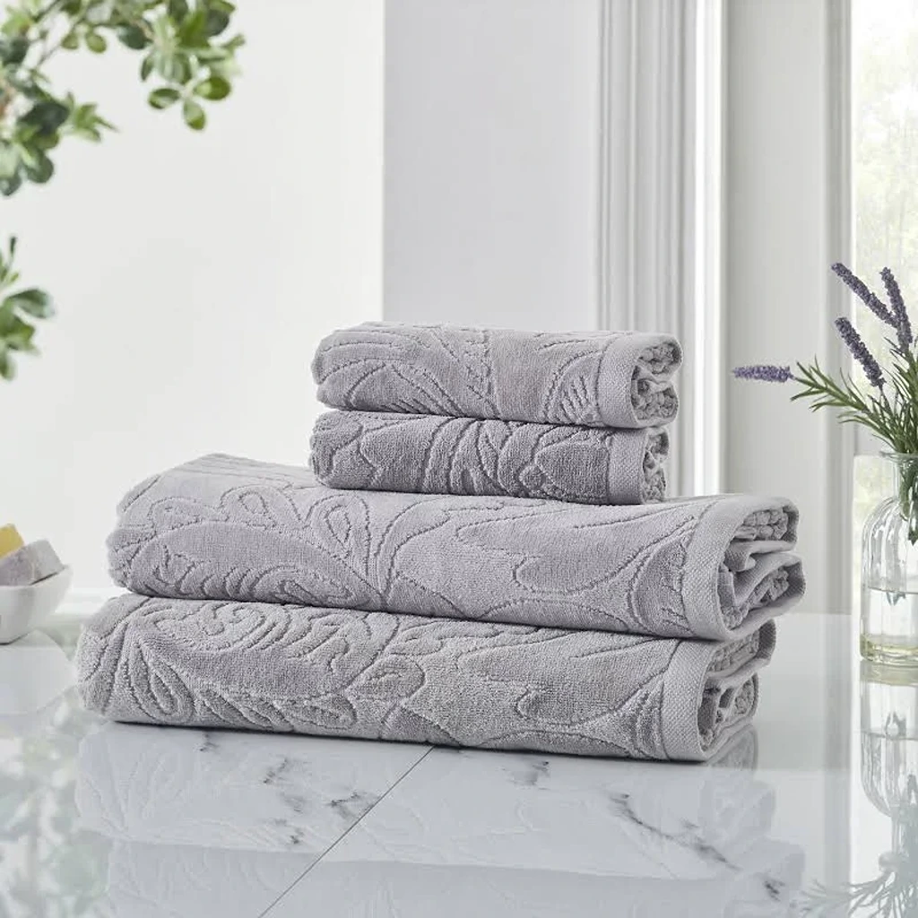 Luxury Towels image 2