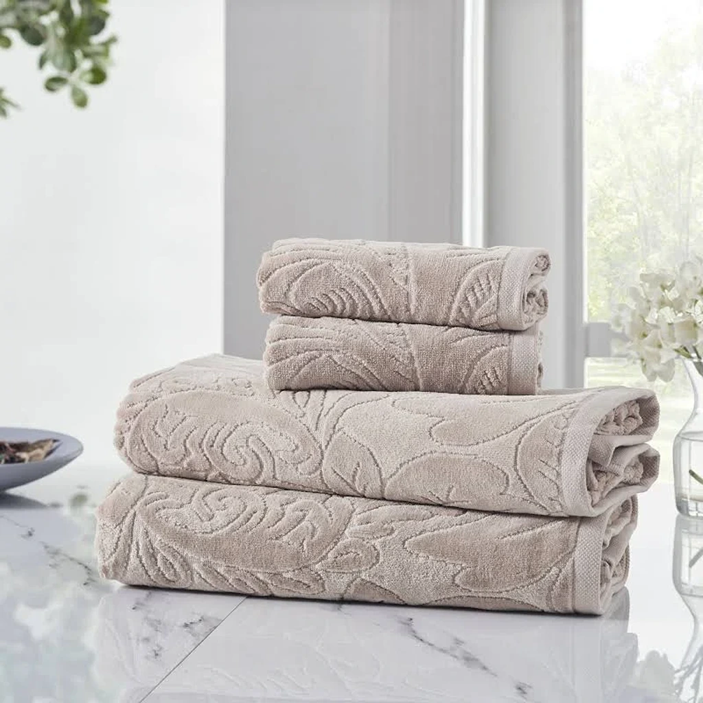 Luxury Towels image 4